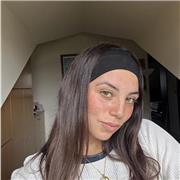 coucou sono Giulia e ti aspetto per imparare insieme divertendoci!